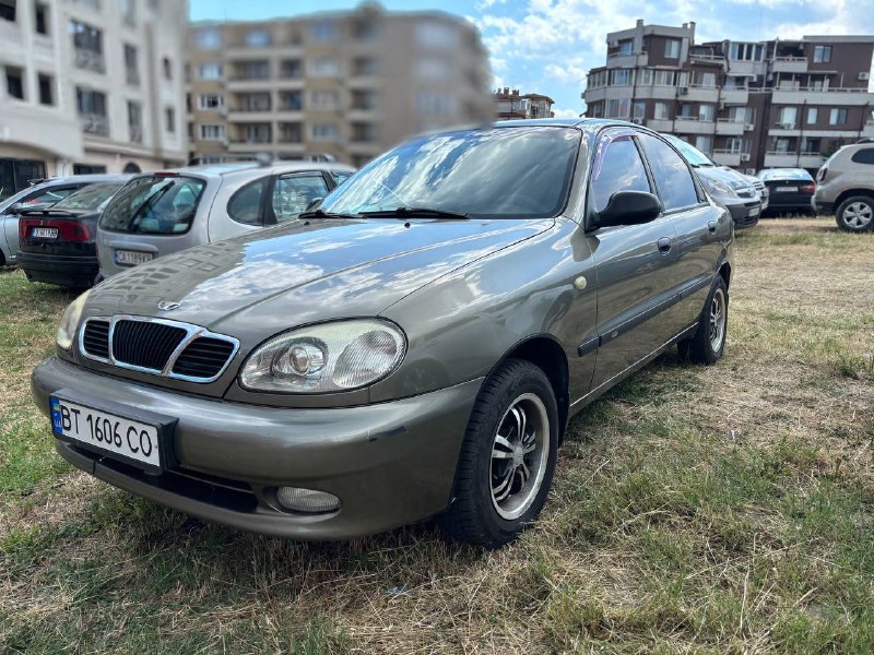 2004 DAEWOO LANOS